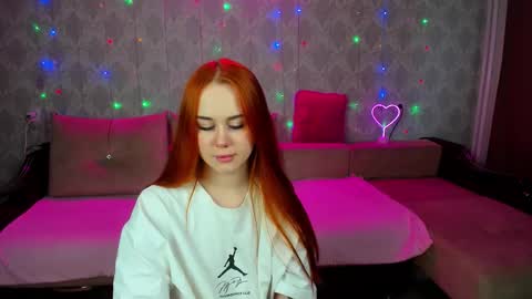 molly__kitty online show from September 29, 2025, 2:49 am