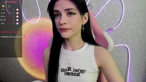 Molly - online show from May 29, 2026, 3:48 am