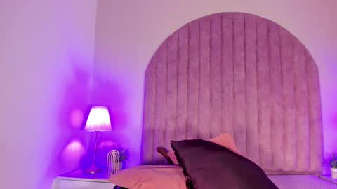 Snapshot of molly_jackson chatting on December 12, 2024, 3:05 pm Molly Jackson online show from December 12, 2024, 3:05 pm