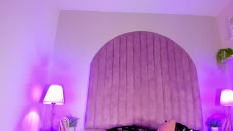 Snapshot of molly_jackson chatting on February 10, 2025, 2:59 pm Molly Jackson online show from February 10, 2025, 2:59 pm