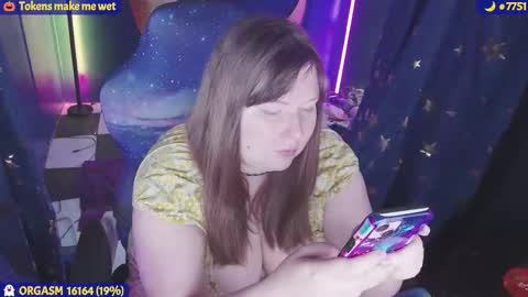 molly_moons online show from October 23, 2025, 9:02 pm