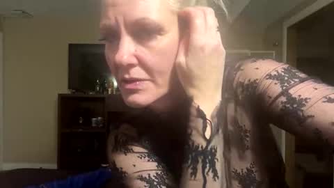 molly fourtune online show from October 5, 2025, 7:28 am