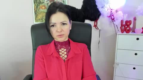 Snapshot of mollymoon40 chatting on February 27, 2026, 8:03 am Molly online show from February 27, 2026, 8:03 am