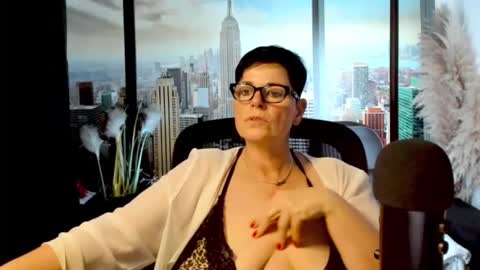 MollySun Nina Randmann online show from November 11, 2025, 7:14 pm