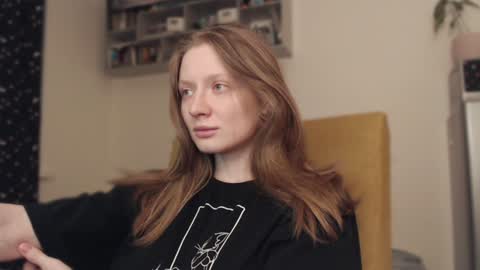 mollytucker online show from January 4, 2025, 2:14 pm