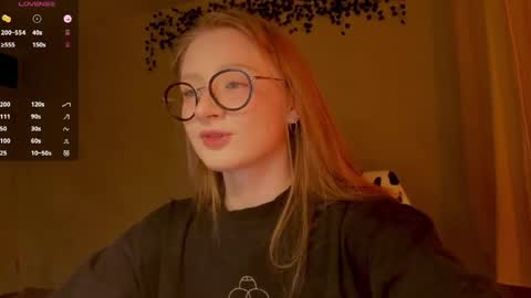 mollytucker online show from April 11, 2026, 4:00 pm