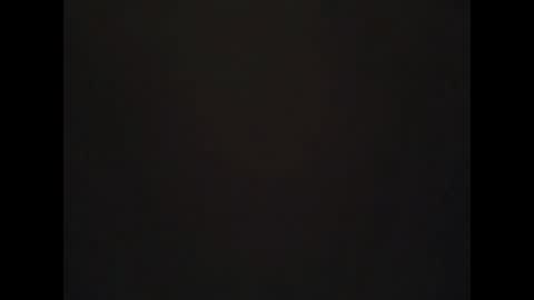 Snapshot of molom chatting on January 5, 2025, 12:52 am molom online show from January 5, 2025, 12:52 am