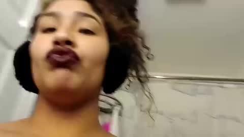 Mommy bubbles online show from January 11, 2025, 2:58 pm