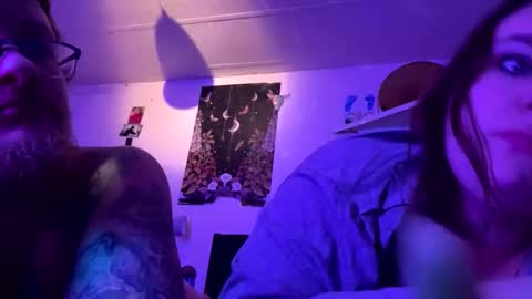 mommyndaddyplaytime online show from November 3, 2025, 9:21 am