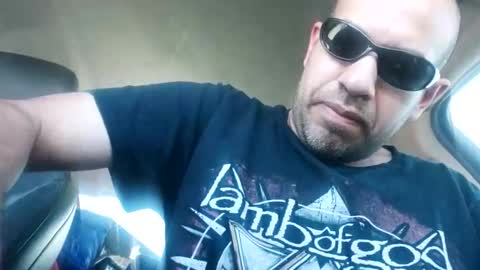 momo406 online show from March 1, 2026, 8:55 pm