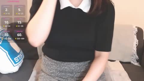 Momo online show from September 11, 2025, 12:22 am