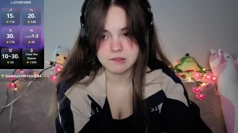 Momo online show from April 7, 2026, 5:08 am