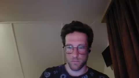 moms_little_monster online show from February 20, 2026, 5:02 pm