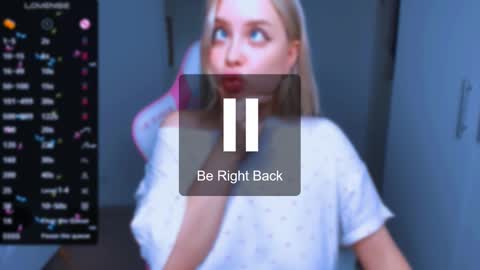 Snapshot of monalauu chatting on January 6, 2025, 4:58 am online show from January 6, 2025, 4:58 am