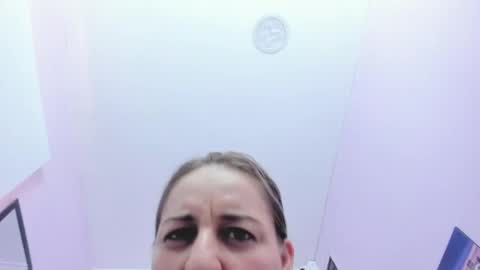 paola online show from April 12, 2026, 3:17 pm