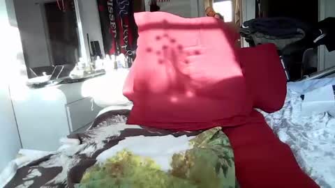 Mondi82 online show from January 26, 2025, 10:02 pm