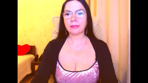 monica online show from March 4, 2025, 12:33 pm
