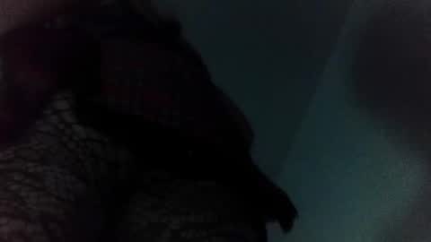 MonicaLuigi online show from February 28, 2025, 11:01 pm