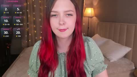 Monica online show from October 13, 2025, 5:29 am