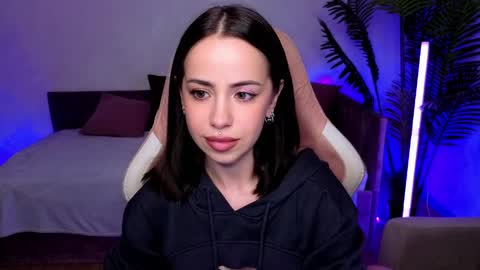 Monica online show from April 8, 2026, 8:47 am