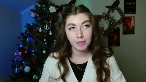 sweet girl and shine body online show from November 10, 2025, 11:09 am