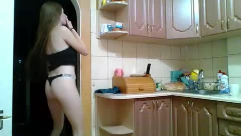 Monica online show from April 27, 2026, 8:51 pm