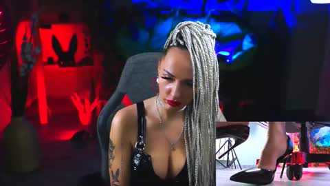 Monika online show from February 23, 2025, 3:08 pm