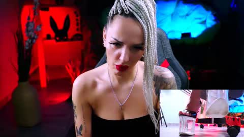 Monika online show from February 25, 2025, 11:41 am