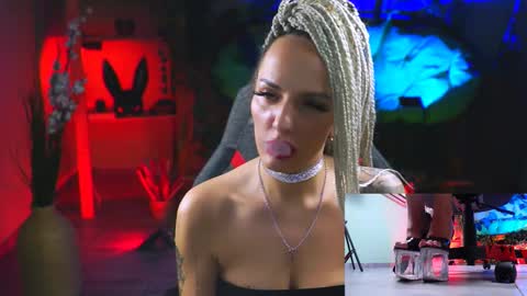 Monika online show from February 25, 2025, 6:09 pm