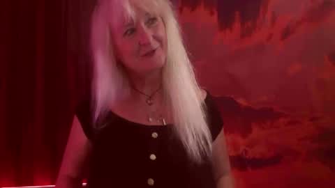 Monika    online show from September 16, 2025, 1:50 am