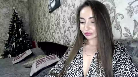monika_2025 online show from January 7, 2025, 2:08 pm
