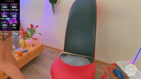 Snapshot of monikate_ chatting on April 27, 2026, 9:40 am Himy name Kateim pvt model with hairy pussy online show from April 27, 2026, 9:40 am