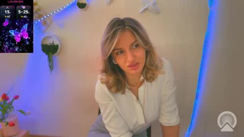 Snapshot of monikate_ chatting on May 3, 2026, 9:04 am Himy name Kateim pvt model with hairy pussy online show from May 3, 2026, 9:04 am