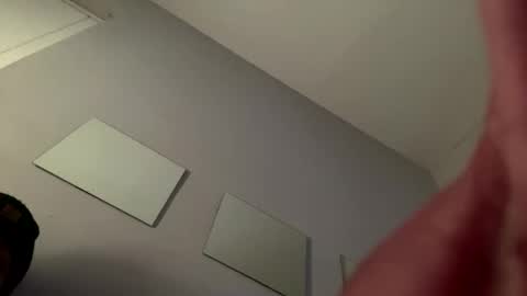 Moniquelalatina online show from April 6, 2026, 5:41 am