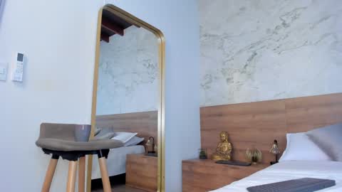 Monique  online show from January 12, 2025, 5:33 pm