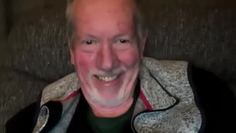 Snapshot of monkeedance chatting on December 7, 2024, 7:49 am Monkee Dance online show from December 7, 2024, 7:49 am