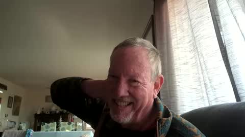 Snapshot of monkeedance chatting on December 25, 2024, 6:30 pm Monkee Dance online show from December 25, 2024, 6:30 pm