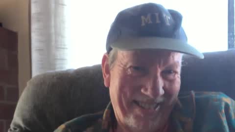 Snapshot of monkeedance chatting on February 5, 2025, 5:20 pm Monkee Dance online show from February 5, 2025, 5:20 pm