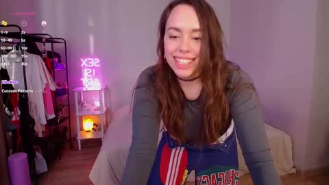  Monroe    Please dont forger to follow me  online show from April 13, 2026, 3:17 pm