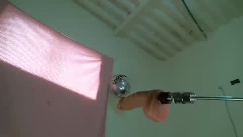 monserratsweet6 online show from November 21, 2025, 7:01 pm