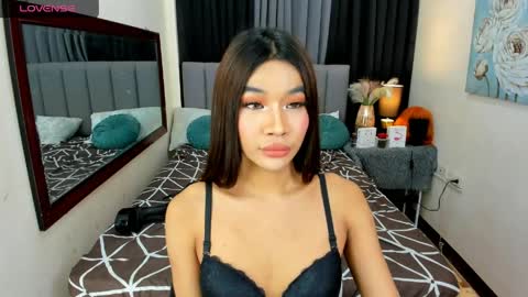 Snapshot of monstercock_catarina chatting on May 8, 2026, 8:52 am monstercock_catarina online show from May 8, 2026, 8:52 am
