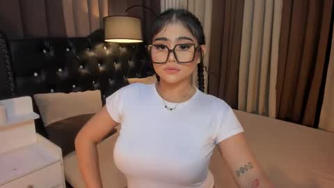 Snapshot of monstrouscockdivaontop chatting on January 28, 2025, 8:15 pm Ruthie online show from January 28, 2025, 8:15 pm