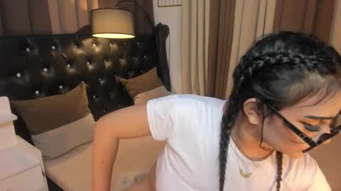 Snapshot of monstrouscockdivaontop chatting on February 1, 2025, 1:12 am Ruthie online show from February 1, 2025, 1:12 am