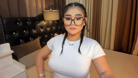 Snapshot of monstrouscockdivaontop chatting on February 19, 2025, 4:55 pm Ruthie online show from February 19, 2025, 4:55 pm