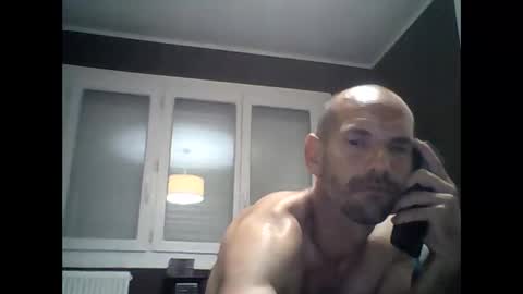 montmasse online show from May 28, 2026, 9:01 pm