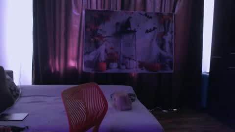 Monse online show from October 31, 2025, 8:59 am