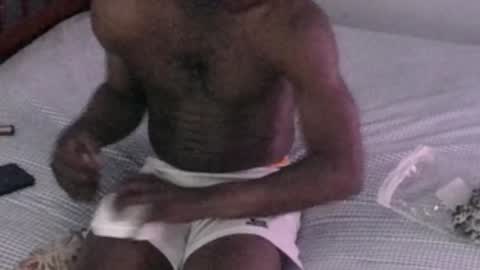 montydxxx2 online show from March 1, 2026, 6:37 am