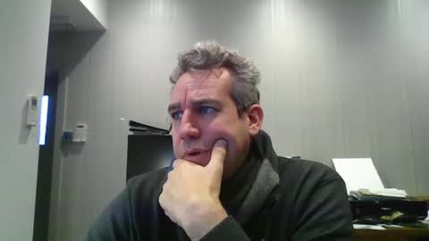 Snapshot of montygx chatting on December 9, 2024, 12:51 pm Monty G online show from December 9, 2024, 12:51 pm