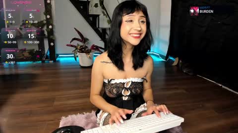 Snapshot of monxslove chatting on January 3, 2025, 2:10 am Monxse online show from January 3, 2025, 2:10 am