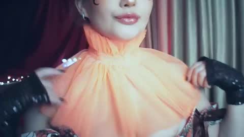 moodiemira online show from October 29, 2025, 2:58 am